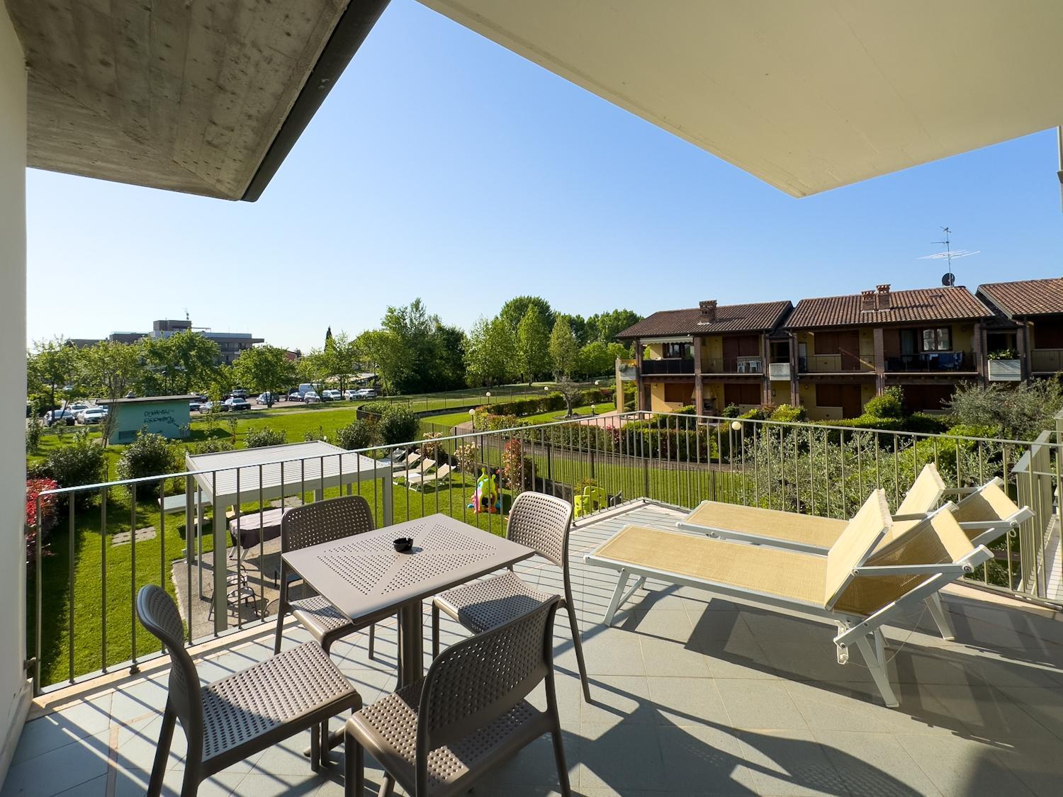 Hotel Arena Сирмионе Экстерьер фото